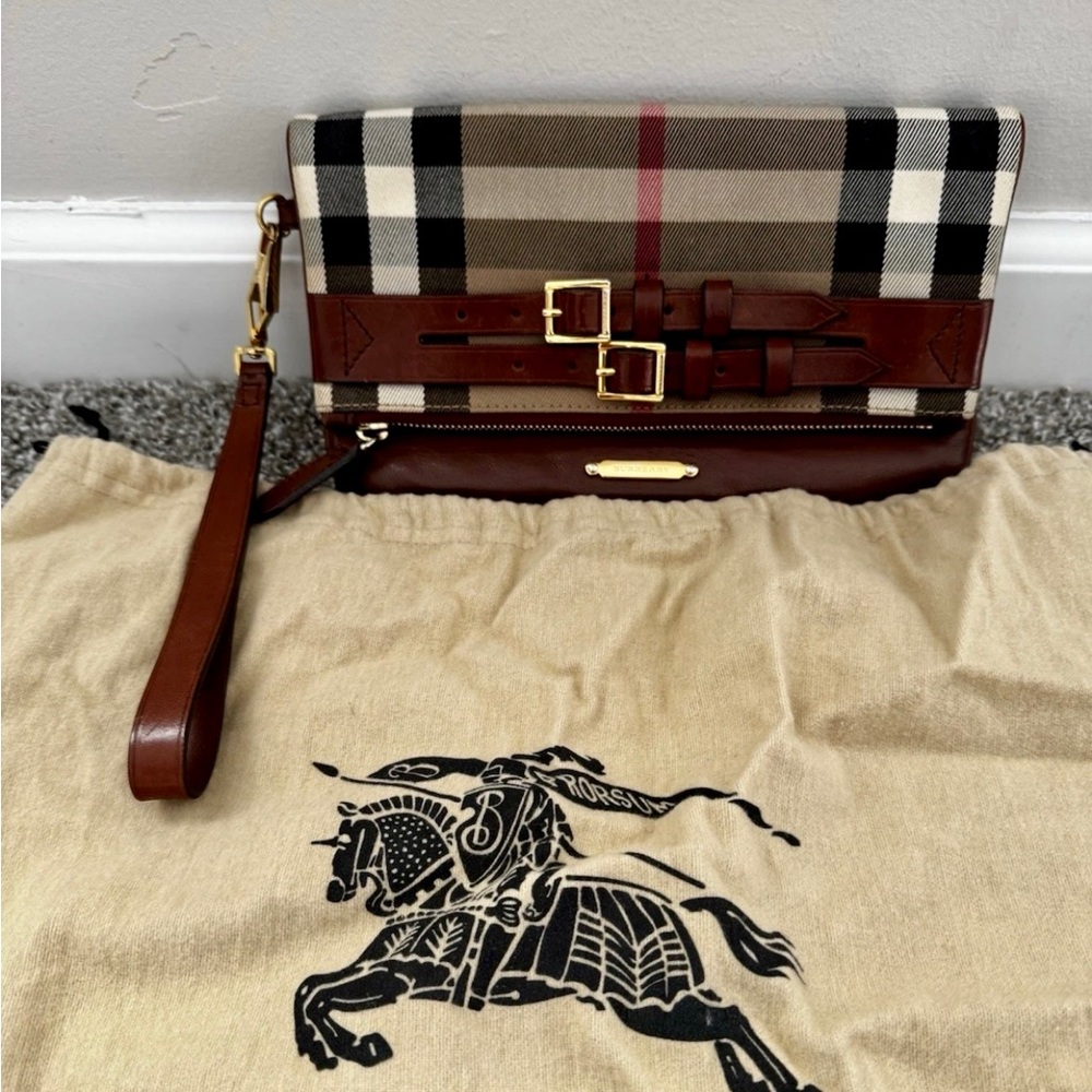 Burberry Brown Leather nova Plaid Clutch Purse